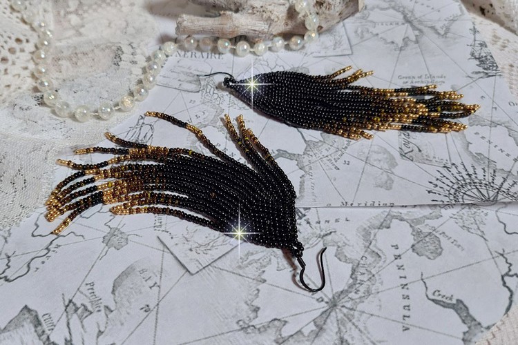 BO Atmosphère montées avec des perles de rocailles japonaises en verre et des crochets noires laiton