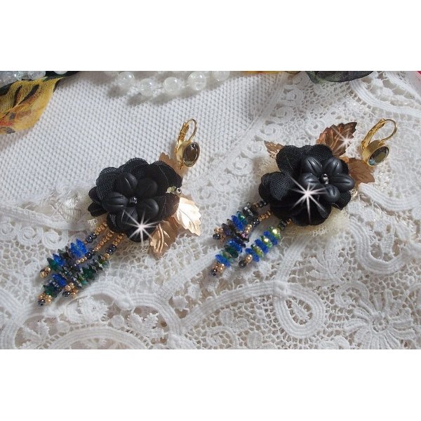 BO Attrape-Rêves Noir et Doré Pampilles brodées avec une très fine dentelle et des cristaux de Swarovski