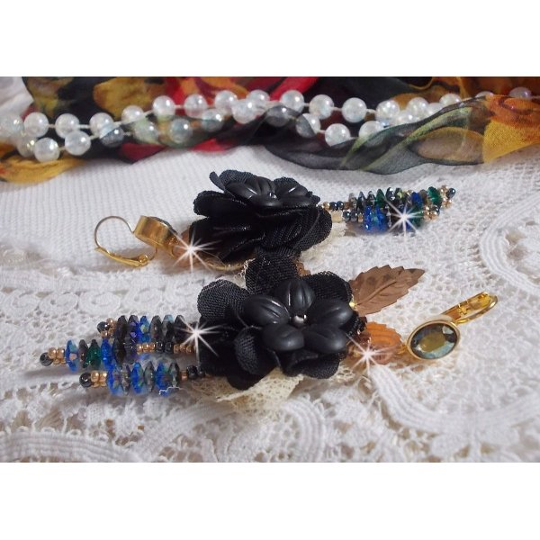 BO Attrape-Rêves Noir et Doré Pampilles brodées avec une très fine dentelle et des cristaux de Swarovski
