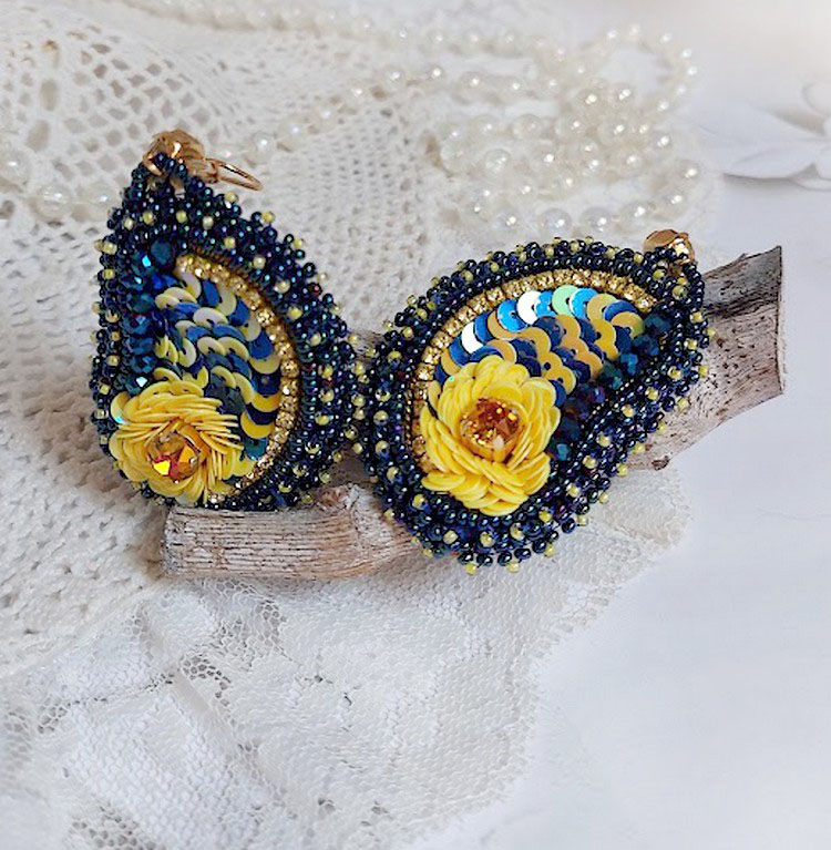 BO Cara Royal Soleil brodées avec perles verres, sequins, rocailles et perles Cristal Swarovski