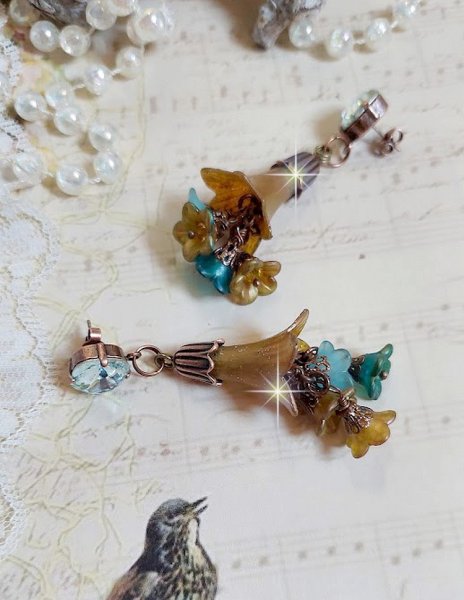  BO C&eacute;zanne cr&eacute;&eacute;es aves fleurs synth&eacute;tiques et perles Cristal Swarovsky