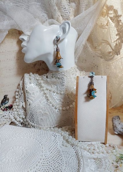  BO C&eacute;zanne cr&eacute;&eacute;es aves fleurs synth&eacute;tiques et perles Cristal Swarovsky