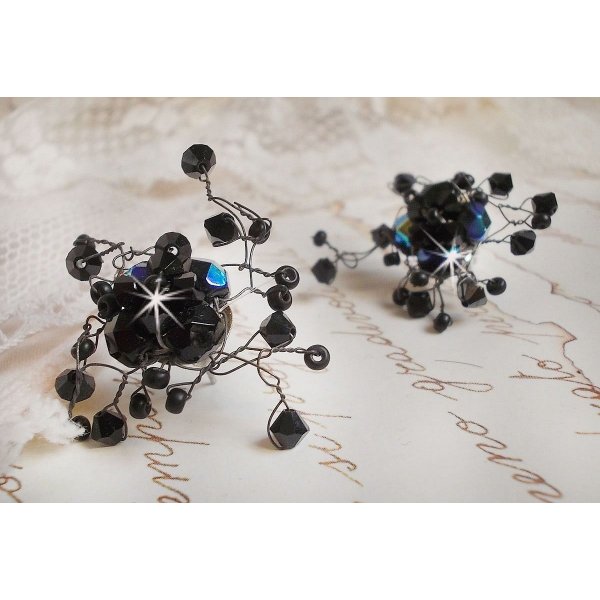 BO Douce Nuit avec des toupies en cristal de Swarovski et des facettes en verre