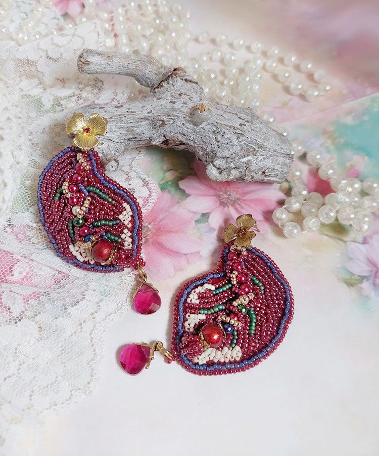 BO Enchantement d'Automne brodées avec rocailles, perles rondes nacrées et cristaux Swarovski
