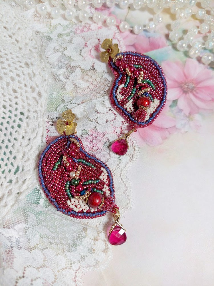 BO Enchantement d'Automne brodées avec rocailles, perles rondes nacrées et cristaux Swarovski