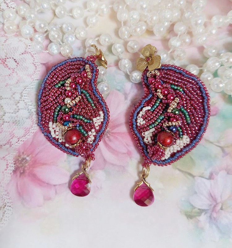 BO Enchantement d'Automne brodées avec rocailles, perles rondes nacrées et cristaux Swarovski
