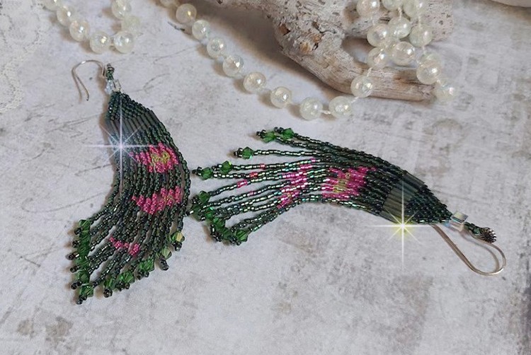 BO Evasion montées avec rocailles verres, tubes, perles cristal Swarovski et crochets d’oreilles Argent 925