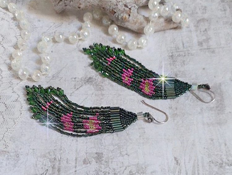 BO Evasion montées avec rocailles verres, tubes, perles cristal Swarovski et crochets d’oreilles Argent 925