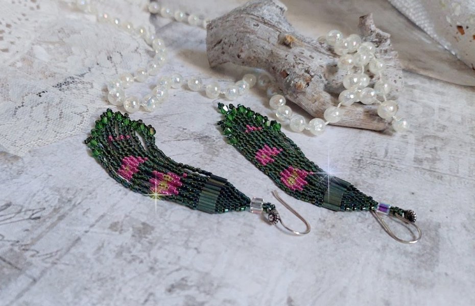 BO Evasion montées avec rocailles verres, tubes, perles cristal Swarovski et crochets d’oreilles Argent 925