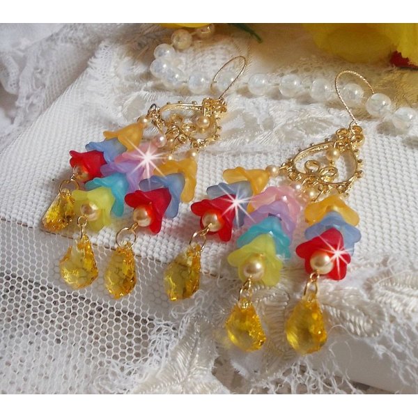 BO Garden Flowers mont&eacute;es avec des gouttes, perles rondes nacr&eacute;es en Cristal, fleurs lucites, perles en Verre sur crochets diamant&eacute;es en Gold Filled 14 carats