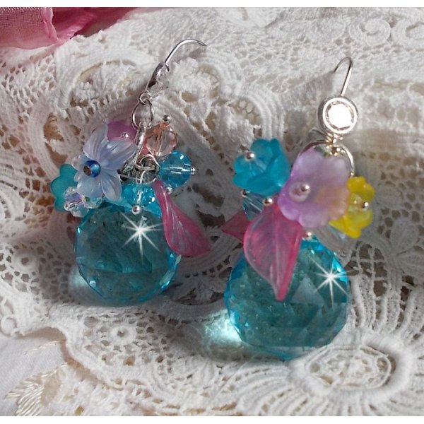 BO Ondine Bleu créées avec des cristaux de Swarovki et des fleurs en résine roses