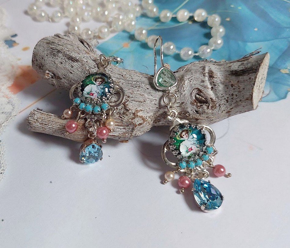 BO Caprice élégant avec cabochons verres, perles en verre, strass et perles cristal Swarovski
