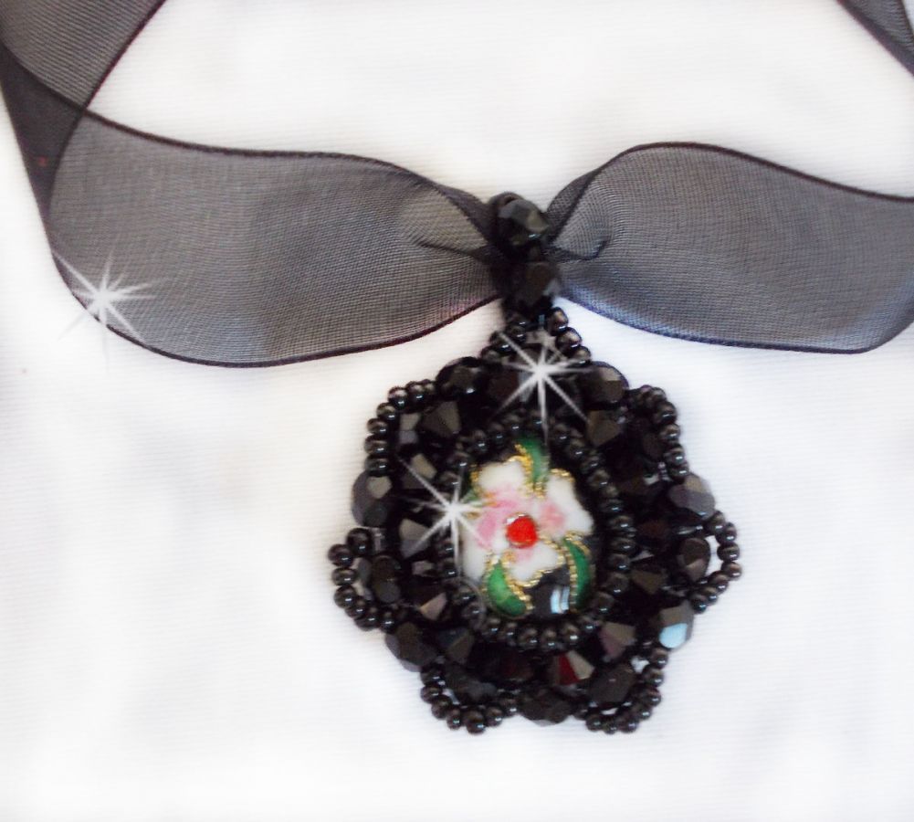 Collier pendentif Cybelle avec un murano de couleur
