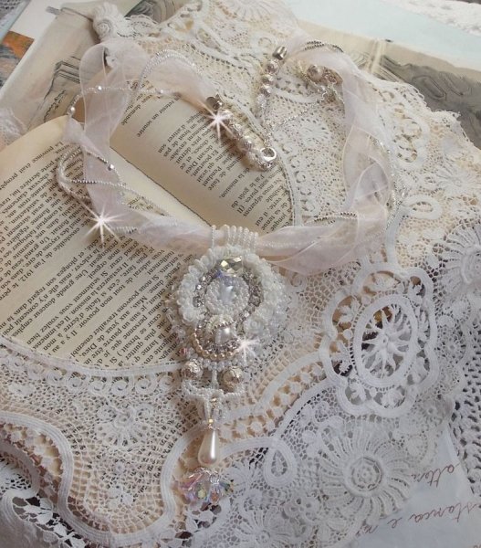 Collier pendentif Ombrelle Charlotte