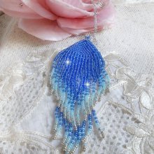 Pendentif Doux Rêves Bleutés créées avec des rocailles de qualité Bleu Ciel, Saphir, Argent avec des accessoires en Argent 925/1000