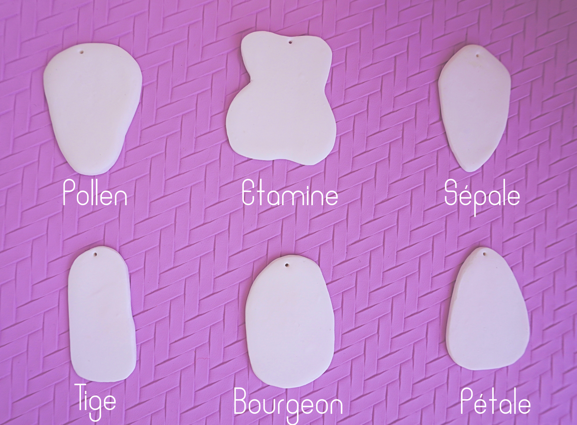 Boucles d'oreilles en argile polymère Pétale