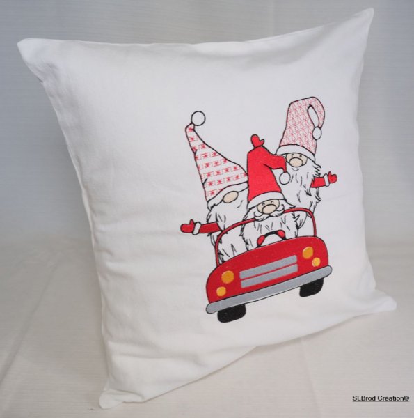 Housse de coussin Gnomes de Noël en voiture