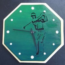Horloge design en bois "Golf"